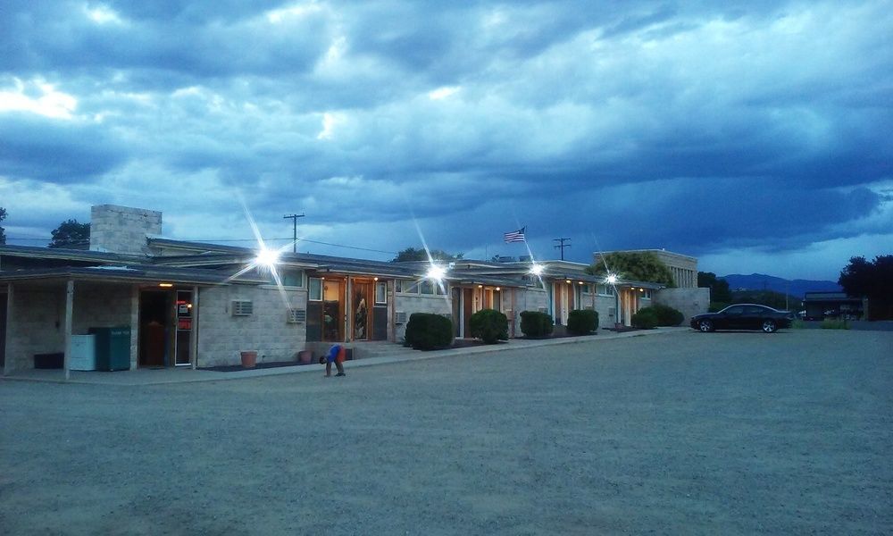 Cliff Palace Motel Blanding Eksteriør bilde